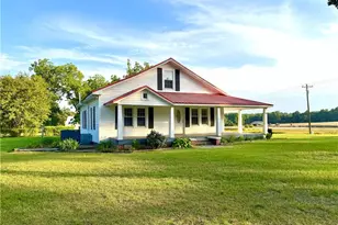 744 Patterson Rd, Broadway, NC 27505 - Photo 2