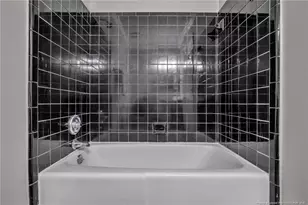 5706 Grampian Ct, Fayetteville, NC 28304 - Photo 20