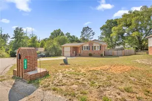 5706 Grampian Ct, Fayetteville, NC 28304 - Photo 2