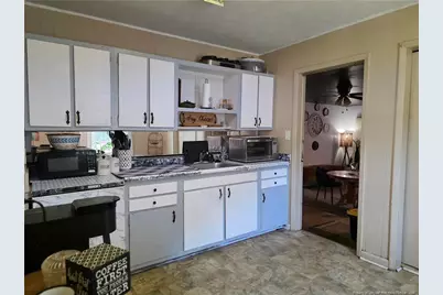 919 Fleetwood Drive, Fayetteville, NC 28305 - Photo 32