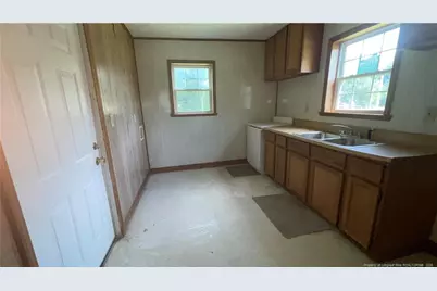 7441 3rd Street, Wade, NC 28395 - Photo 6