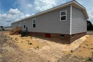 2735 Emma Jane Rd, Saint Pauls, NC 28384 - Photo 24