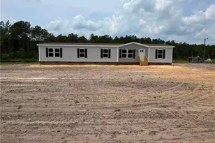 2735 Emma Jane Rd, Saint Pauls, NC 28384 - Photo 2