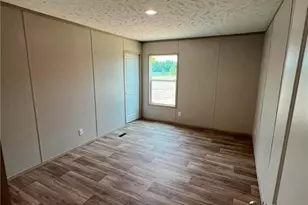 2735 Emma Jane Rd, Saint Pauls, NC 28384 - Photo 16