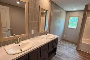 2735 Emma Jane Rd, Saint Pauls, NC 28384 - Photo 22