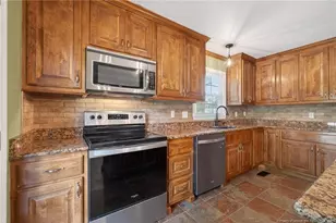 3611 Thorndike Dr, Fayetteville, NC 28311 - Photo 28