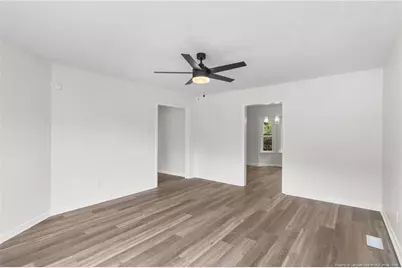 955 Pepperwood Drive, Fayetteville, NC 28311 - Photo 6