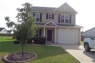 184 Roanoke Dr, Raeford, NC 28376 - Photo 1