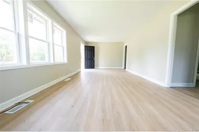 4825 Cottonwood Drive, Fayetteville, NC 28304 - Photo 4