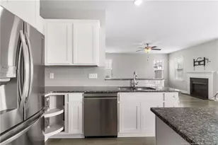 206 Pendleton St, Raeford, NC 28376 - Photo 18