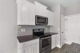206 Pendleton St, Raeford, NC 28376 - Photo 20