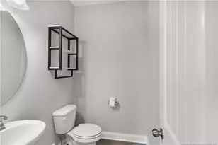 206 Pendleton St, Raeford, NC 28376 - Photo 6