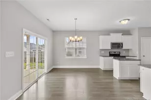 206 Pendleton St, Raeford, NC 28376 - Photo 14
