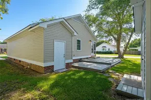 1301 E 10th St, Lumberton, NC 28358 - Photo 50