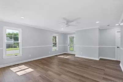1301 E 10th Street, Lumberton, NC 28358 - Photo 10