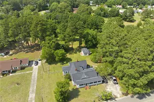 423 E Edinborough Ave, Raeford, NC 28376 - Photo 24
