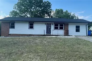 6018 Elstree Pl, Fayetteville, NC 28314 - Photo 1