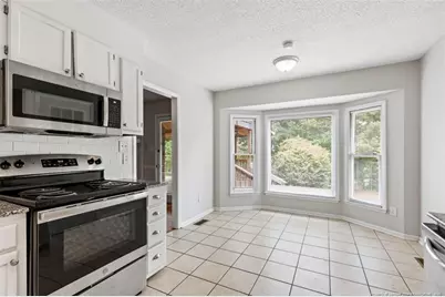 2053 Lothbury Drive, Fayetteville, NC 28304 - Photo 12