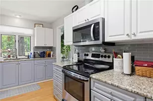 573 Broadmoor Ct, Sanford, NC 27332 - Photo 12