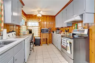 507 W 23rd St, Lumberton, NC 28358 - Photo 12