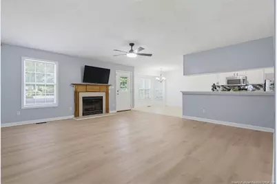 205 Woodland Drive, Raeford, NC 28376 - Photo 4