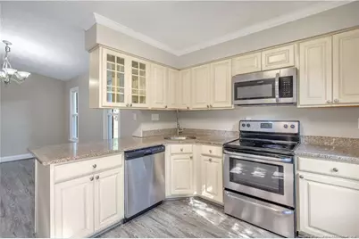6941 Melbourne Drive, Fayetteville, NC 28314 - Photo 14