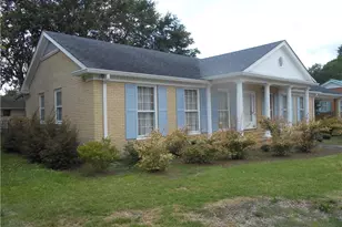 305 W 32nd St, Lumberton, NC 28358 - Photo 8