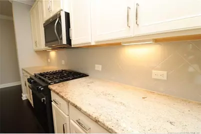 410 Boscawen Lane, Cary, NC 27519 - Photo 8