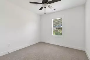 1019 E Harnett St, Dunn, NC 28334 - Photo 18
