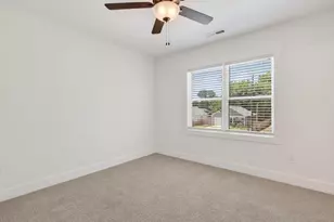1019 E Harnett St, Dunn, NC 28334 - Photo 16