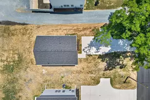 1021 E Harnett St, Dunn, NC 28334 - Photo 28