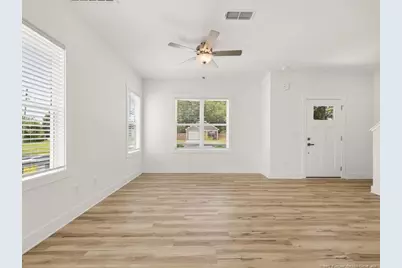 1021 E Harnett Street, Dunn, NC 28334 - Photo 8