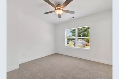 1021 E Harnett Street, Dunn, NC 28334 - Photo 16