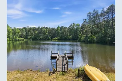7710 Lake View Street, Fayetteville, NC 28311 - Photo 10