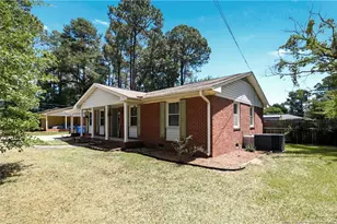 1011 Bingham Dr, Fayetteville, NC 28304 - Photo 2