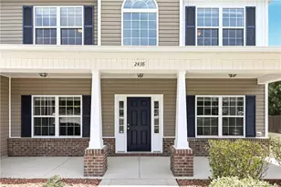 2438 Market Hill Dr, Fayetteville, NC 28306 - Photo 4