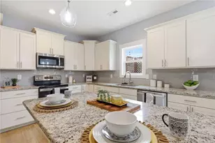 101 Woodford Ln, Vass, NC 28394 - Photo 14
