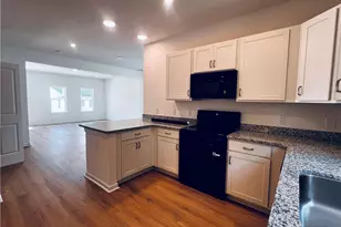 541 Bartley St, Vass, NC 28394 - Photo 8