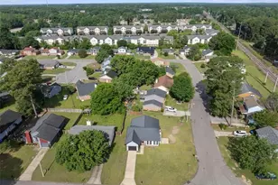 504 Offing Dr, Fayetteville, NC 28314 - Photo 2