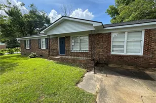 311 Bighorn Dr, Fayetteville, NC 28303 - Photo 2