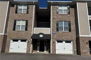 210 Fountainhead Ln, Fayetteville, NC 28301 - Photo 1