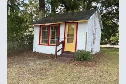 120 W Elwood Avenue, Raeford, NC 28376 - Photo 4