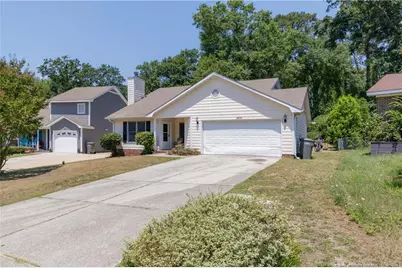 2828 Rosemeade Drive, Fayetteville, NC 28306 - Photo 2