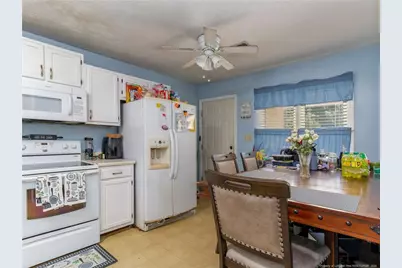 2828 Rosemeade Drive, Fayetteville, NC 28306 - Photo 8