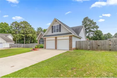 116 Woodbine Drive, Raeford, NC 28376 - Photo 4