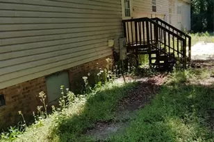 1329 McArthur Rd Rd, Maxton, NC 28364 - Photo 2