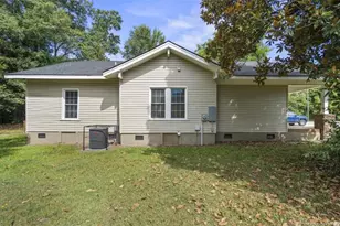 191 W Third St, Parkton, NC 28371 - Photo 34