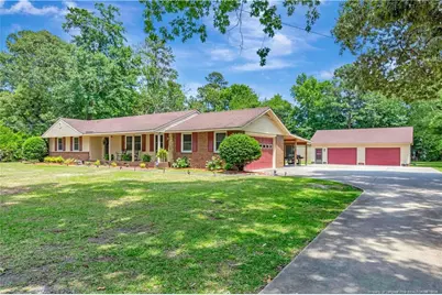 246 Robin Road, Lumberton, NC 28358 - Photo 4