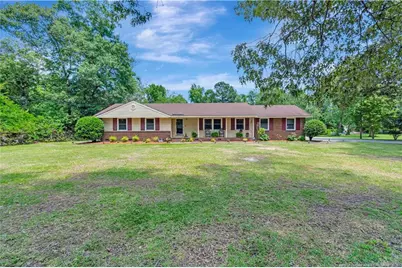 246 Robin Road, Lumberton, NC 28358 - Photo 2
