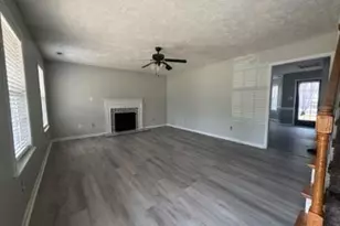 5512 Rising Ridge Dr, Hope Mills, NC 28348 - Photo 2